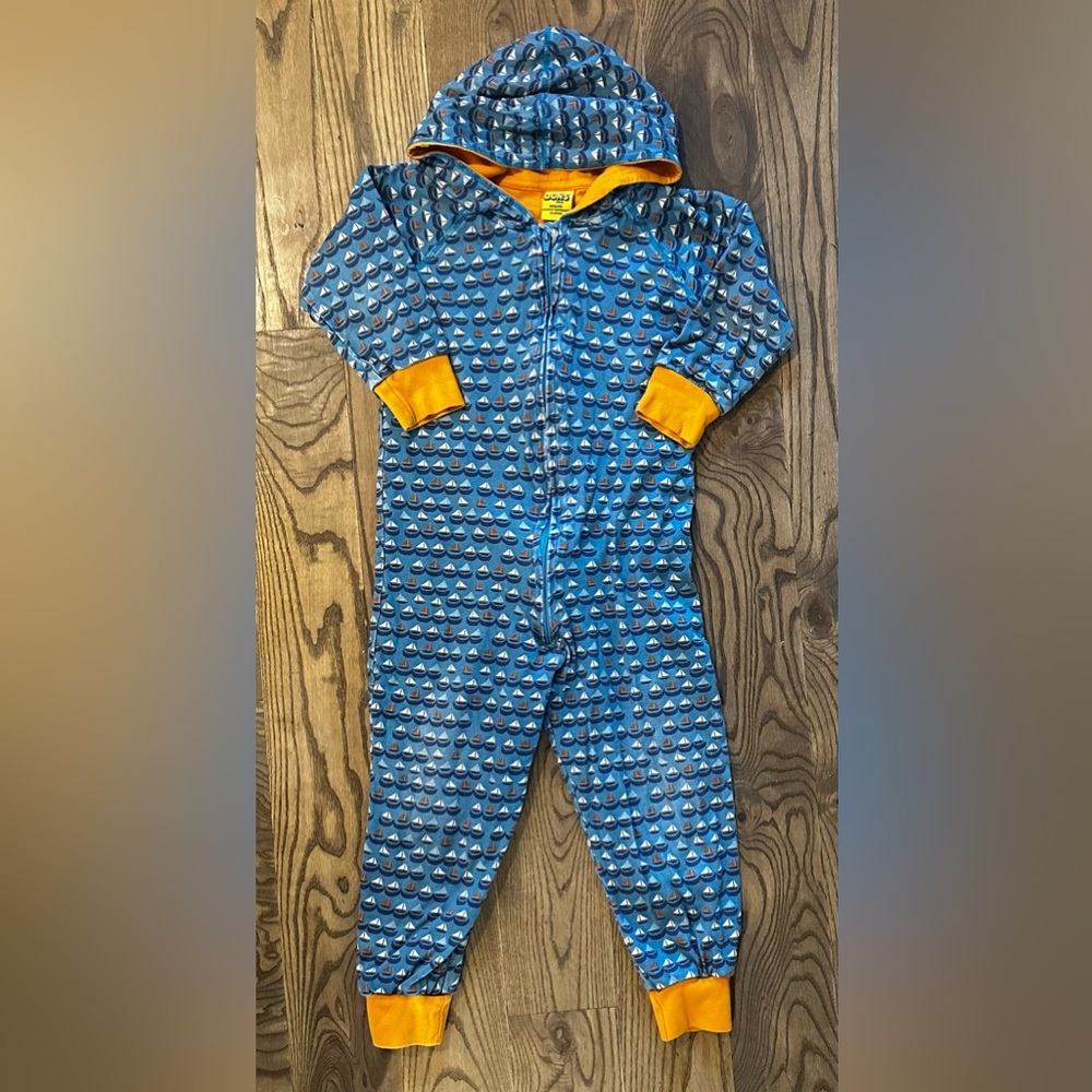 We call them “Saturday Suits” - lined hooded full jumpsuit boats